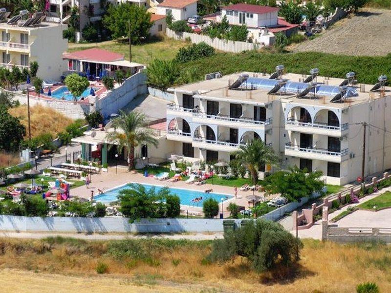 Rose Hotel Фалираки Екстериор снимка