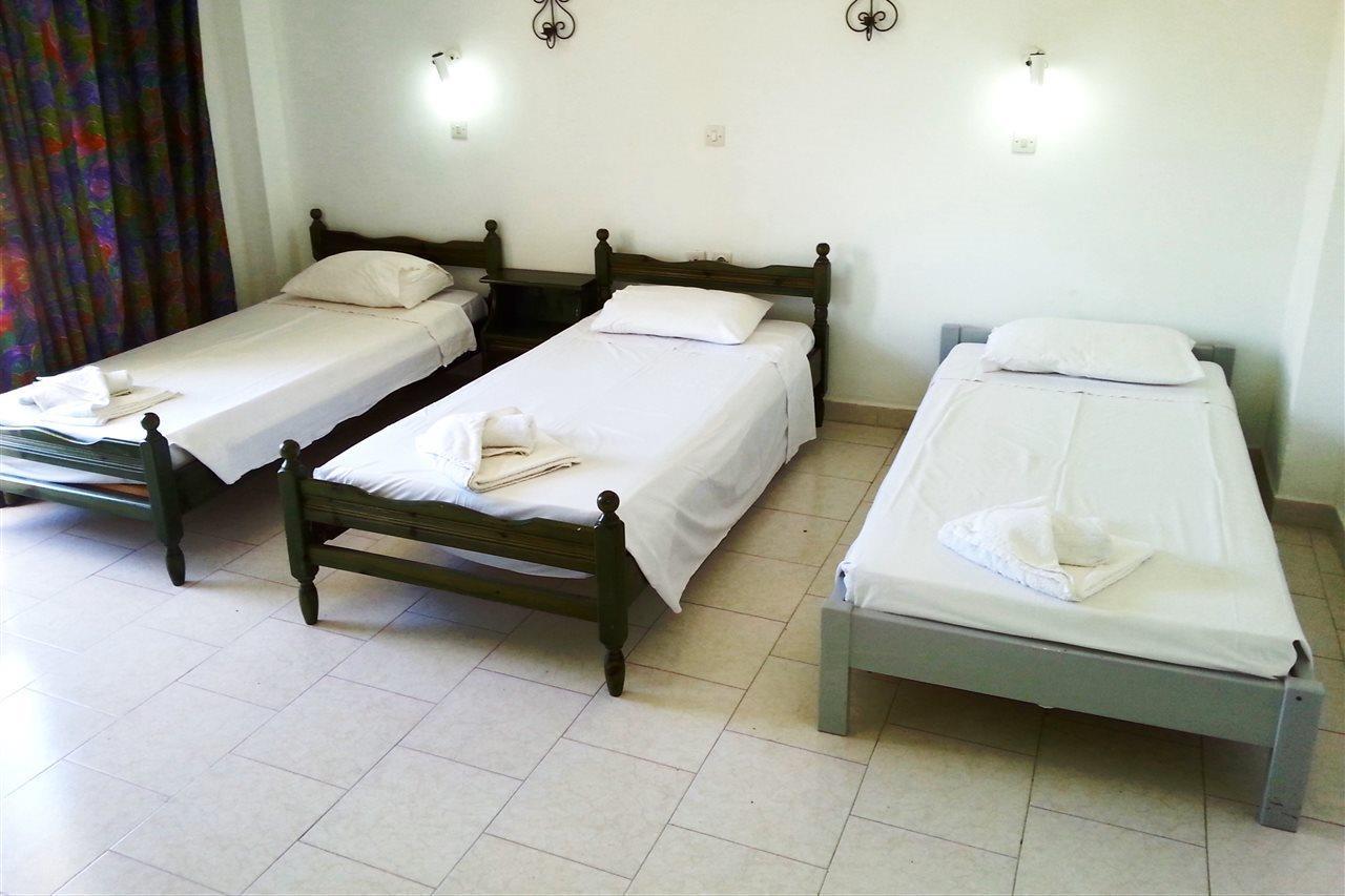 Rose Hotel Фалираки Екстериор снимка