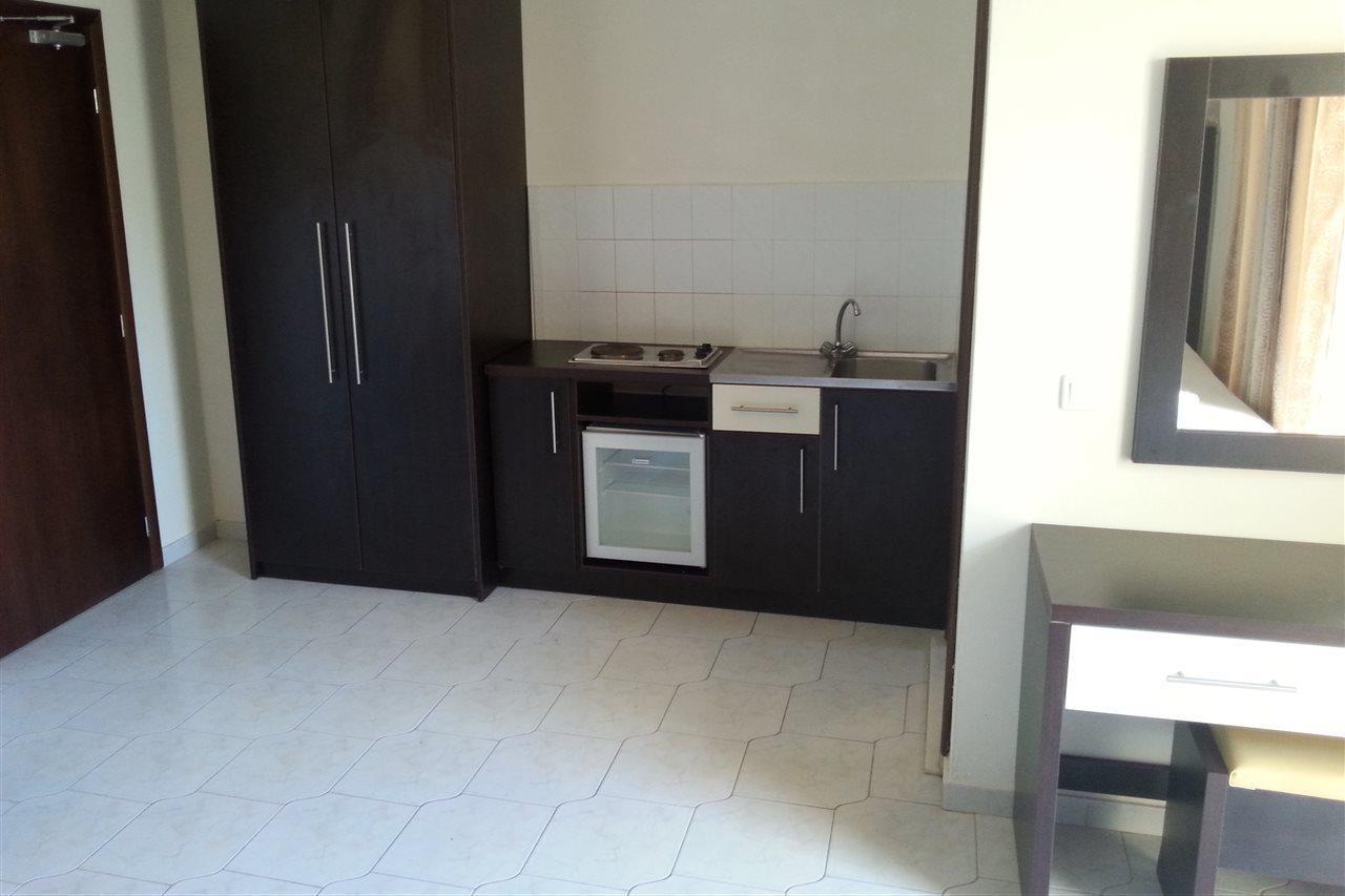 Rose Hotel Фалираки Екстериор снимка