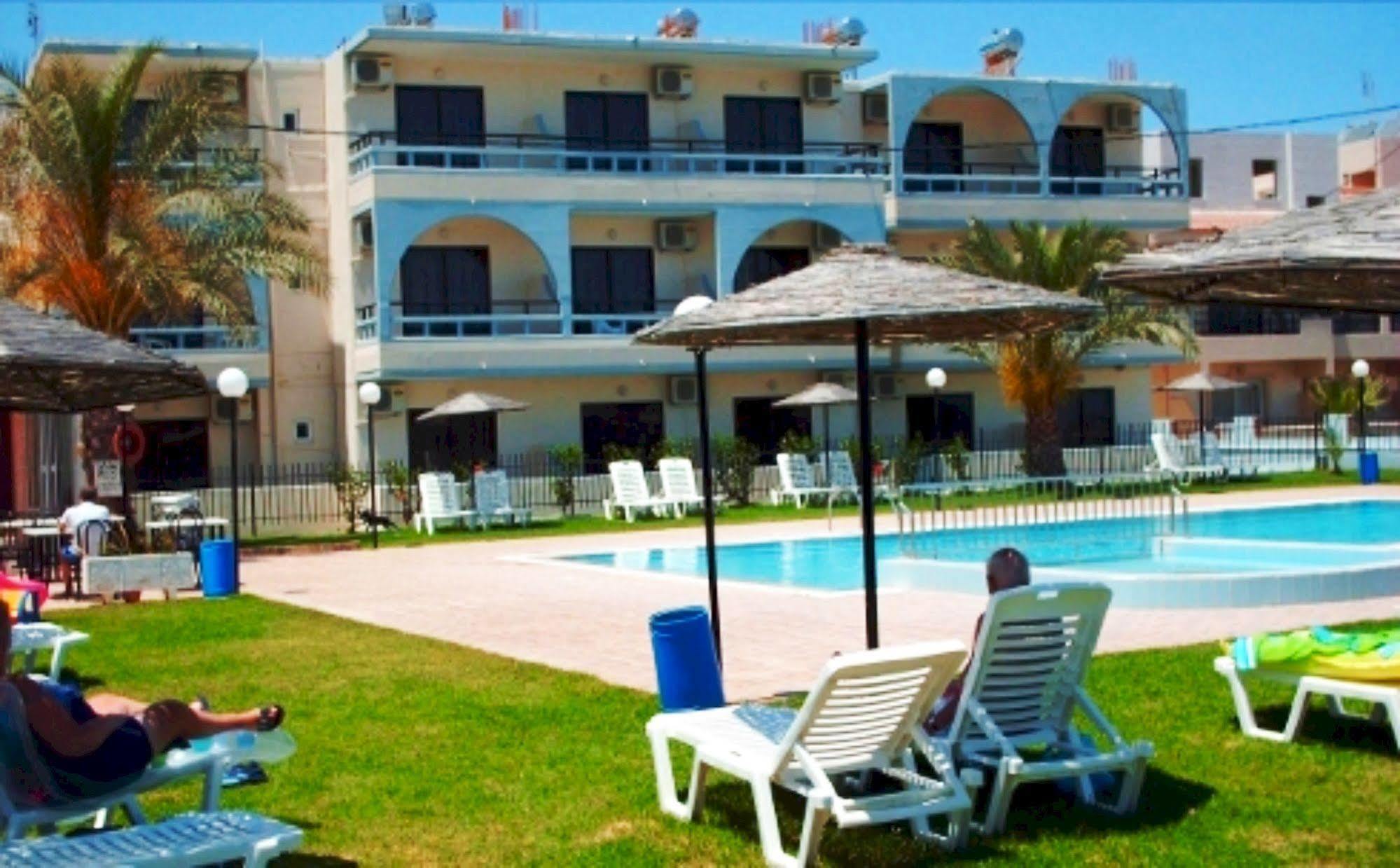 Rose Hotel Фалираки Екстериор снимка